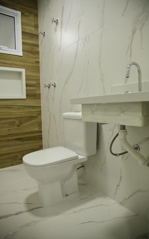 Apartamento à venda com 73m², 2 quartos e 1 vagaBanheiro da Suíte 1