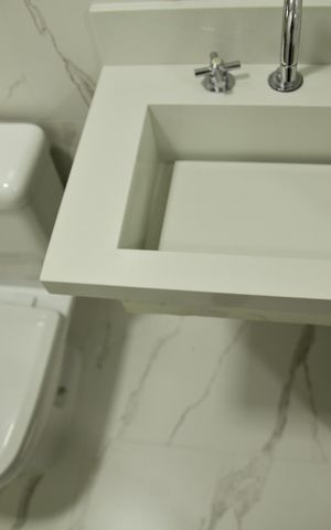 Apartamento à venda com 73m², 2 quartos e 1 vagaBanheiro da Suíte 1