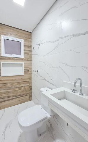 Apartamento à venda com 73m², 2 quartos e 2 vagasBanheiro da Suíte 2