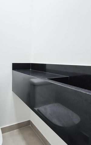 Apartamento à venda com 73m², 2 quartos e 2 vagasLavabo
