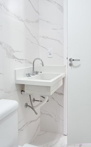 Apartamento à venda com 144m², 2 quartos e 2 vagasBanheiro da Suíte 2