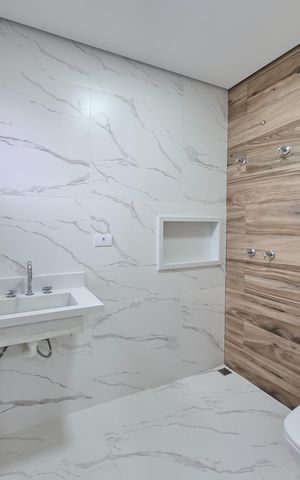 Apartamento à venda com 144m², 2 quartos e 2 vagasBanheiro da Suíte 1