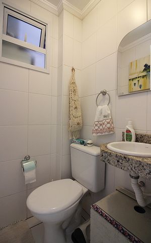 Apartamento à venda com 85m², 3 quartos e 2 vagasLavabo