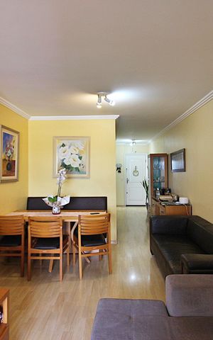 Apartamento à venda com 85m², 3 quartos e 2 vagasSala