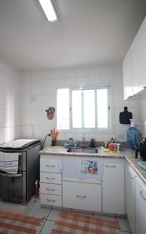 Apartamento à venda com 85m², 3 quartos e 2 vagasCozinha