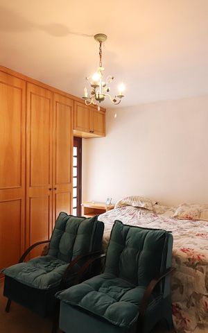 Casa à venda com 177m², 3 quartos e 2 vagasSuíte
