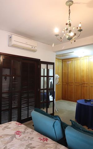 Casa à venda com 177m², 3 quartos e 2 vagasSuíte