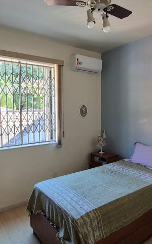 Casa à venda com 400m², 4 quartos e 5 vagas Casa à venda com 400m², 4 quartos e 5 vagasQuarto 2