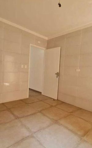 Casa à venda com 350m², 2 quartos e 2 vagas Casa à venda com 350m², 2 quartos e 2 vagasCozinha