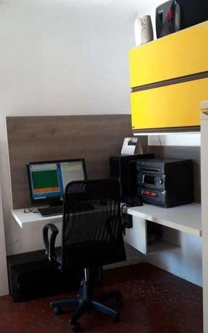 Casa à venda com 230m², 2 quartos e 2 vagasCozinha