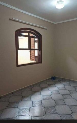 Casa à venda com 120m², 3 quartos e 2 vagasQuarto