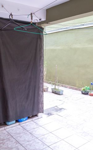 Casa à venda com 125m², 3 quartos e 2 vagas Casa à venda com 125m², 3 quartos e 2 vagasÁrea de Serviço