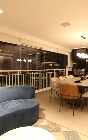 Apartamento à venda com 136m², 3 quartos e 2 vagasVaranda