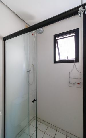 Apartamento à venda com 215m², 3 quartos e 4 vagas Apartamento à venda com 215m², 3 quartos e 4 vagasBanheiro de serviço