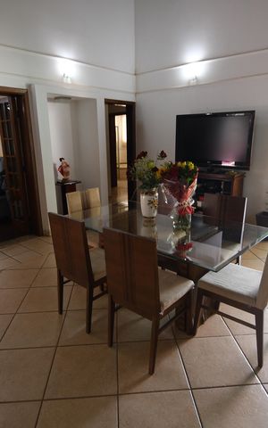 Casa à venda com 292m², 4 quartos e 1 vagaSala