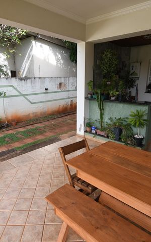 Casa à venda com 292m², 4 quartos e 1 vagaChurrasqueira