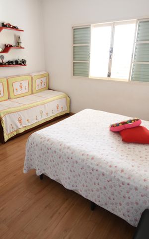 Casa à venda com 292m², 4 quartos e 1 vagaSuíte 3