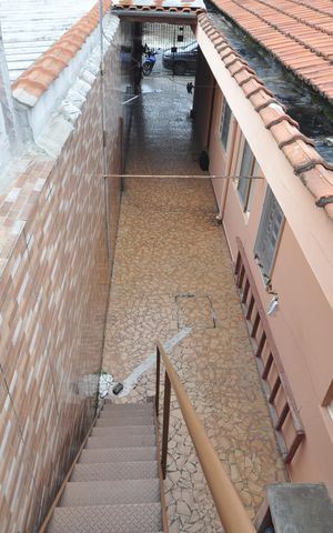 Casa à venda com 120m², 3 quartos e 2 vagasQuintal