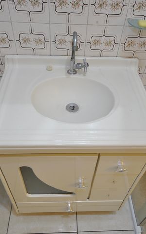 Casa à venda com 120m², 3 quartos e 2 vagasBanheiro Social