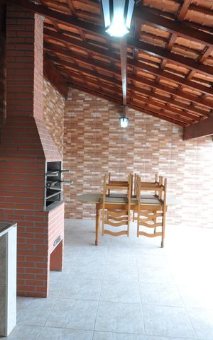 Casa à venda com 120m², 3 quartos e 2 vagasChurrasqueira
