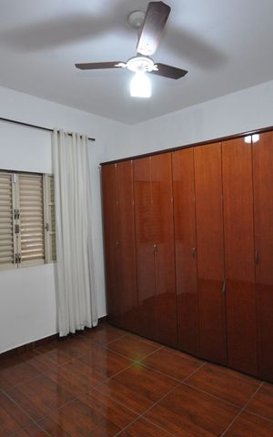 Casa à venda com 120m², 3 quartos e 2 vagasQuarto 1