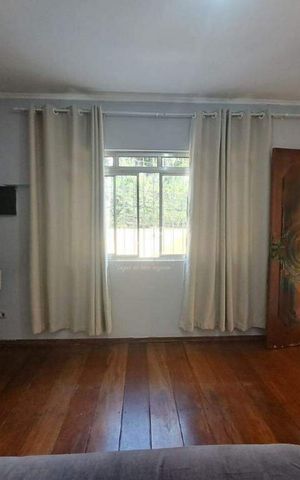 Casa à venda com 208m², 3 quartos e 4 vagas