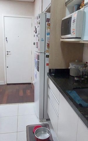 Apartamento à venda com 105m², 2 quartos e 2 vagas Apartamento à venda com 105m², 2 quartos e 2 vagasCozinha