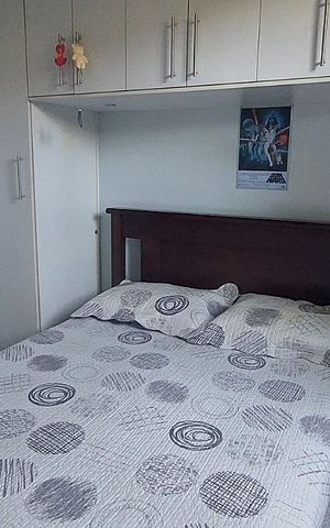 Apartamento à venda com 105m², 2 quartos e 2 vagas Apartamento à venda com 105m², 2 quartos e 2 vagasSuíte