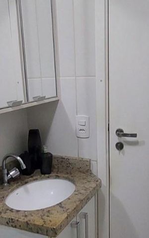 Apartamento à venda com 105m², 2 quartos e 2 vagas Apartamento à venda com 105m², 2 quartos e 2 vagasBanheiro 1