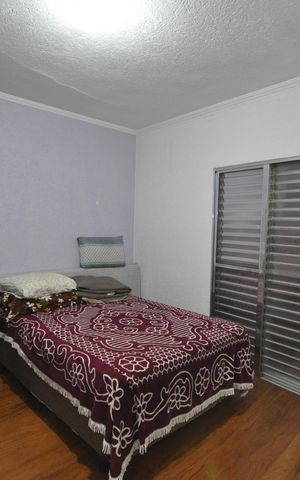 Casa à venda com 182m², 4 quartos e 1 vagaQuarto 1