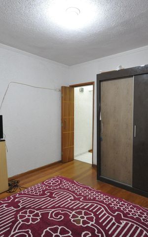 Casa à venda com 182m², 4 quartos e 1 vagaQuarto 1