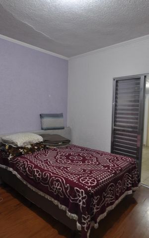 Casa à venda com 182m², 4 quartos e 1 vagaQuarto 1