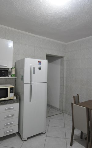 Casa à venda com 182m², 4 quartos e 1 vagaCozinha 1