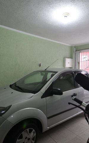 Casa à venda com 182m², 4 quartos e 1 vagaGaragem