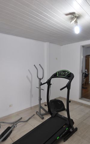 Casa à venda com 182m², 4 quartos e 1 vagaQuarto 2