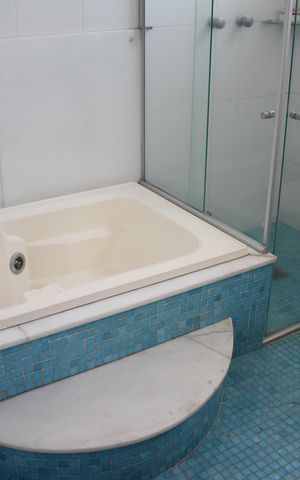 Apartamento à venda com 383m², 5 quartos e 4 vagasBanheiro Suíte 