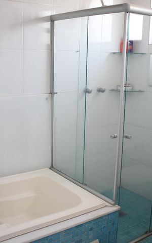 Apartamento à venda com 383m², 5 quartos e 4 vagasBanheiro Suíte 