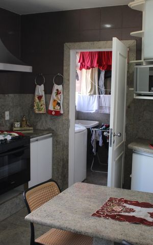 Apartamento à venda com 383m², 5 quartos e 4 vagasCozinha