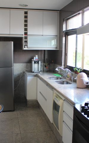 Apartamento à venda com 383m², 5 quartos e 4 vagasCozinha