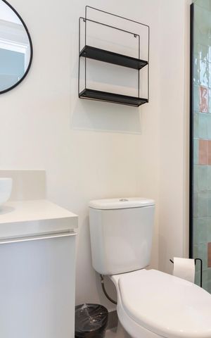 Apartamento para alugar com 31m², 1 quarto e sem vaga Apartamento para alugar com 31m², 1 quarto e sem vagaBanheiro da Suíte