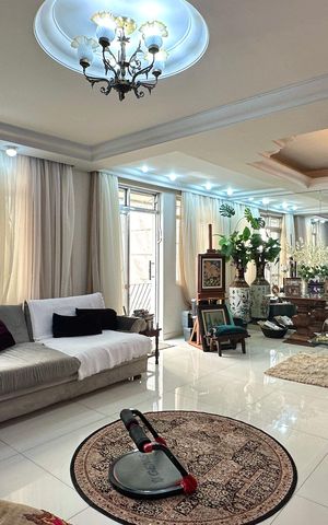 Apartamento à venda com 145m², 2 quartos e 1 vaga Apartamento à venda com 145m², 2 quartos e 1 vagaSala