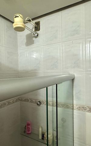 Apartamento à venda com 145m², 2 quartos e 1 vaga Apartamento à venda com 145m², 2 quartos e 1 vagaBanheiro Social