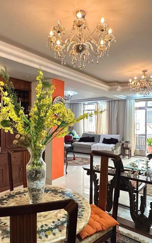 Apartamento à venda com 145m², 2 quartos e 1 vaga Apartamento à venda com 145m², 2 quartos e 1 vagaSala
