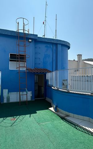 Apartamento à venda com 145m², 2 quartos e 1 vaga Apartamento à venda com 145m², 2 quartos e 1 vagaÁrea comum
