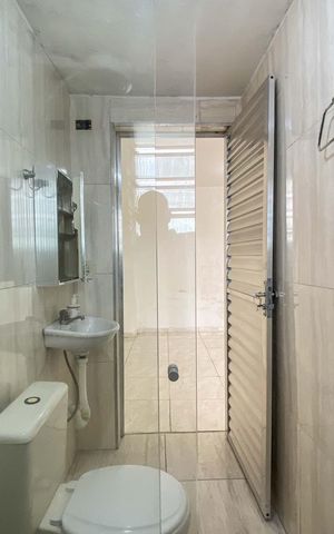 Casa para alugar com 40m², 1 quarto e sem vaga Casa para alugar com 40m², 1 quarto e sem vagaBanheiro