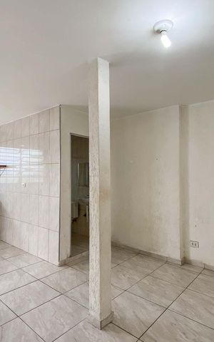 Casa para alugar com 40m², 1 quarto e sem vaga Casa para alugar com 40m², 1 quarto e sem vagaStudio