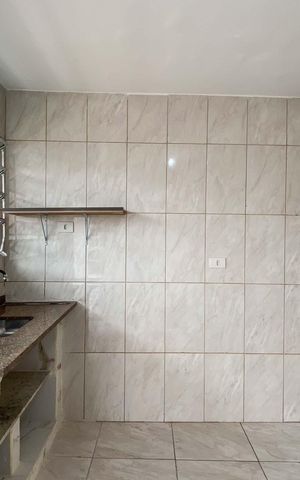 Casa para alugar com 40m², 1 quarto e sem vaga Casa para alugar com 40m², 1 quarto e sem vagaStudio