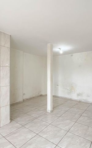 Casa para alugar com 40m², 1 quarto e sem vaga Casa para alugar com 40m², 1 quarto e sem vagaStudio