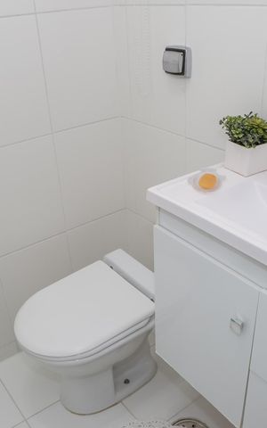 Apartamento à venda com 180m², 3 quartos e sem vaga Apartamento à venda com 180m², 3 quartos e sem vagaLavabo