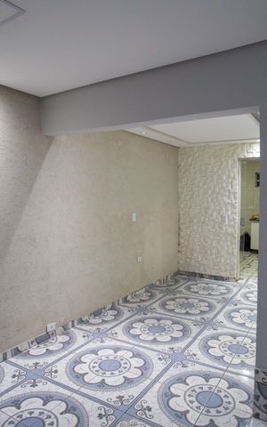 Casa à venda com 43m², 2 quartos e sem vagaSala